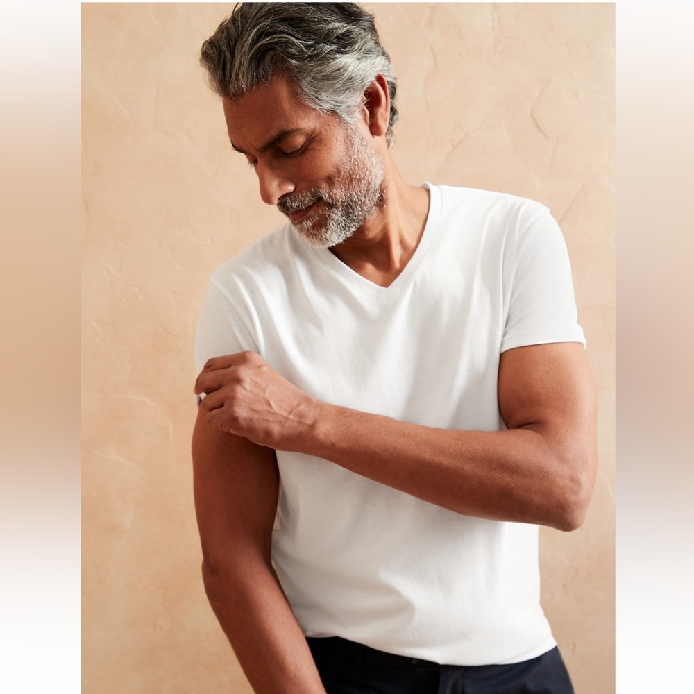 Premium Wash T-Shirt in White XL by Banana Republic Factory